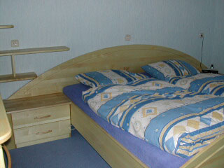 04Schlafzimmer.jpg